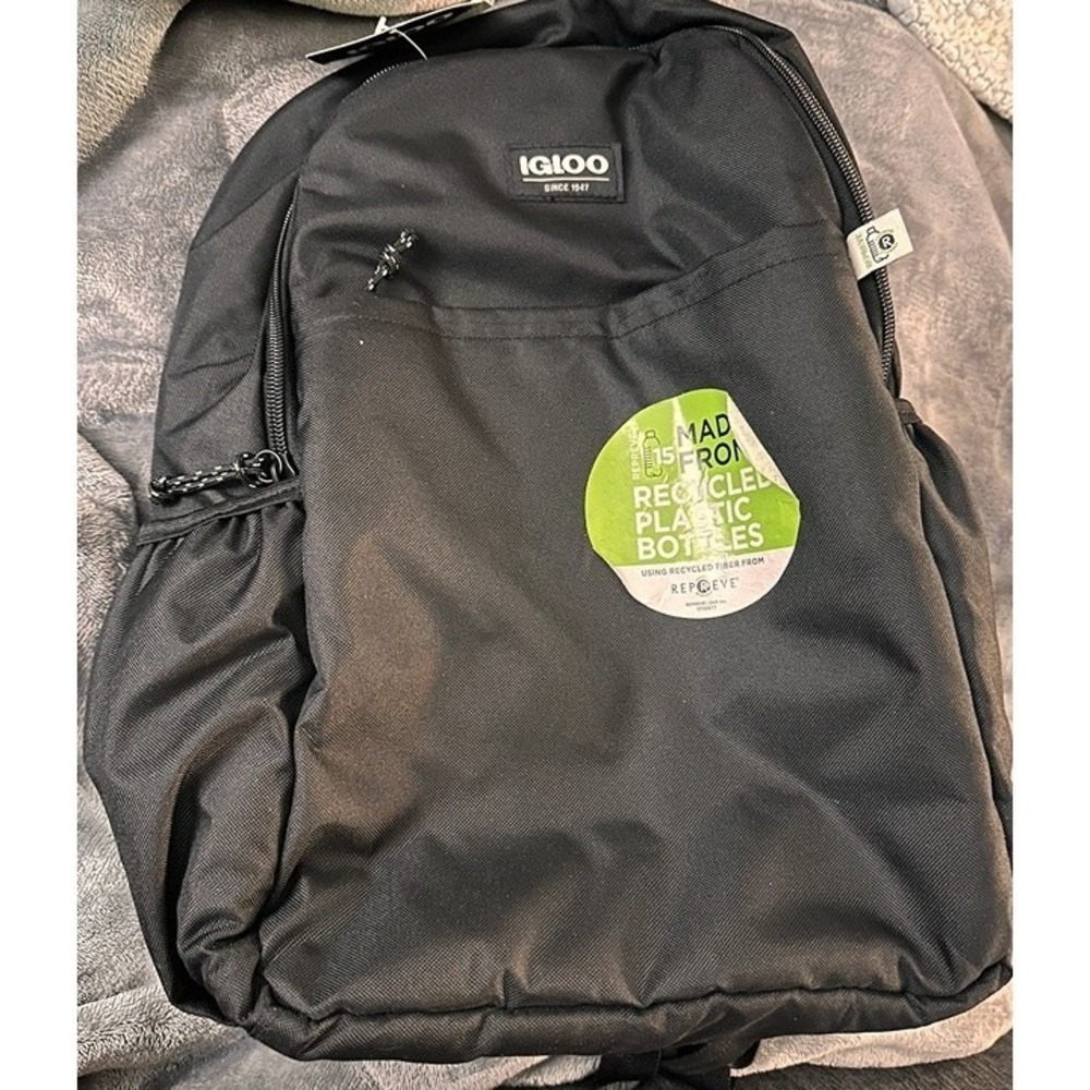 Igloo Repreve 24-Can Cooler Backpack Black Recycled‎ Polyester 4902105